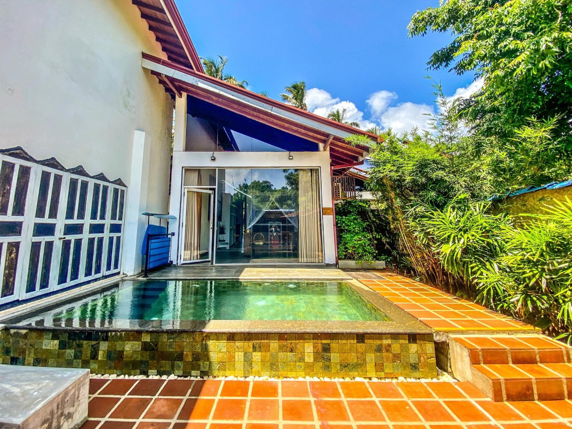 Hotel Waterland Negombo Exterior foto